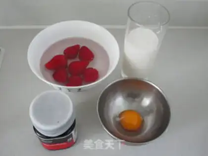 Make Strawberry egg milk step 0