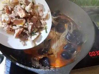 Make Black-muck meat chip powder step 8