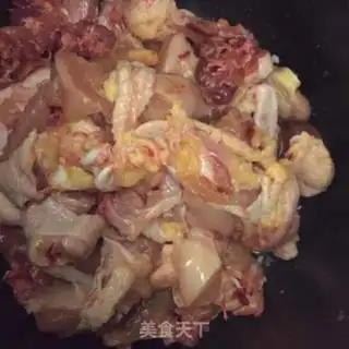 Make Warm chickens in winter step 1