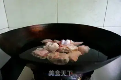 Make Pig hoofs, soybeans step 2