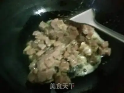 Make Spicy pork sauce step 5
