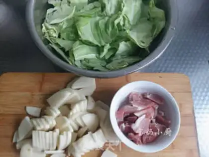 Make Hand-to-hand to-to-to-hand with potatoes step 1