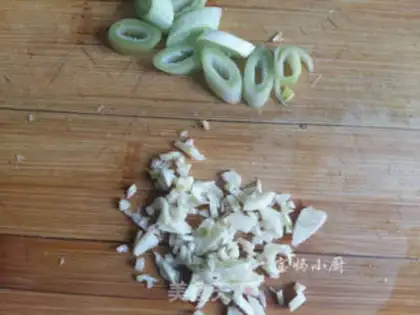 Make Hand-to-hand to-to-to-hand with potatoes step 3