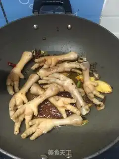 Make Spicy chicken claws step 5