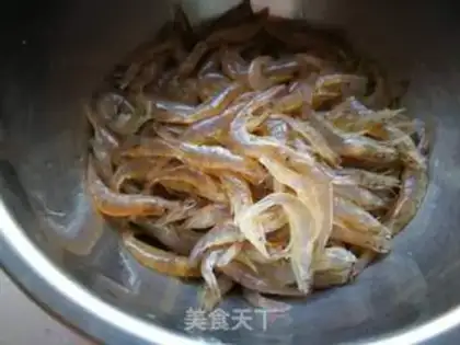 Make White and silver shrimp step 1