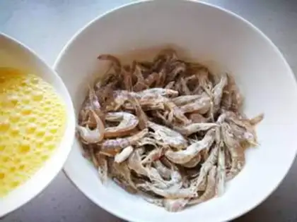 Make White and silver shrimp step 5