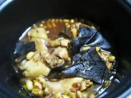 Make Soybeans with chicken wings step 10