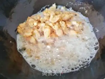 Make White and silver shrimp step 9