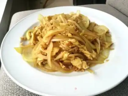 Make Onion fried eggs step 9