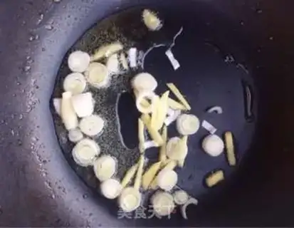 Make Scrambled meat step 1