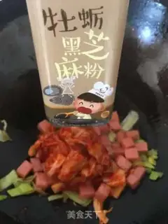 Make Spicy cabbage and conch noodles step 3