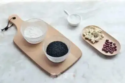 Make walnut sesame paste step 0