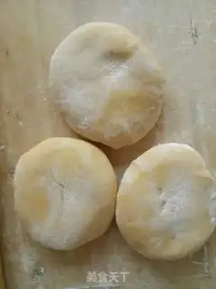 Make Pumpkin noodles step 1