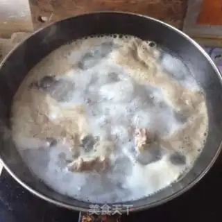 Make Corn steak soup step 1