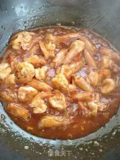 Make Garlic juice and back shrimp step 6