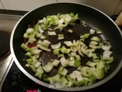 Make Garlic sauce step 6