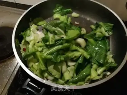 Make Garlic sauce step 7