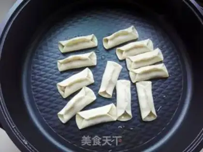 Make Horseshoes and meat pans step 5