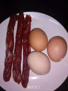 Make Sausage fried eggs step 0