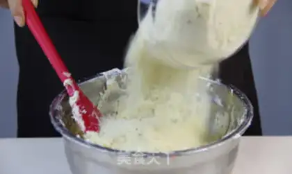 Make The oldest cake in the world - Linz step 3