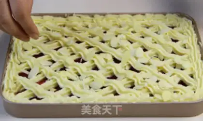 Make The oldest cake in the world - Linz step 9