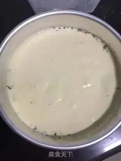 Make Eight inches of black sesame cake step 17