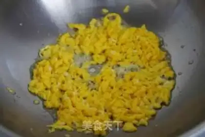 Make Hot rosy bun step 5