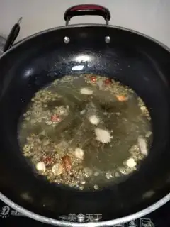 Make Sichuan boiled fish step 3