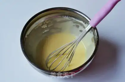 Make Yogurt cake step 4