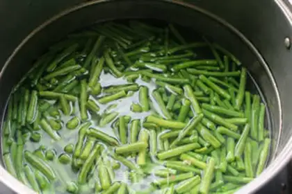 Make Soybeans and pork step 1