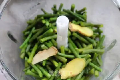 Make Soybeans and pork step 2