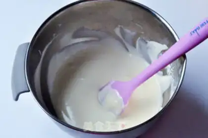 Make Yogurt cake step 8