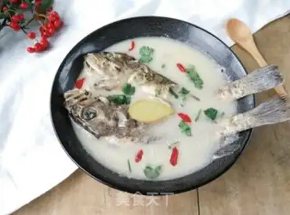 Make White and black fish soup step 9