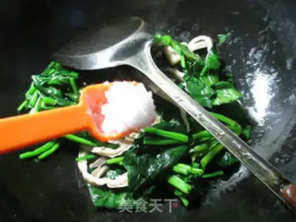 Make Piggy belly spinach step 4