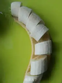 Make Banana oatmeal step 1