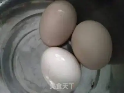 Make Sweet vinegar boiled egg chips step 0