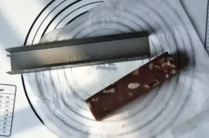Make Caramel cocoa crackers step 9