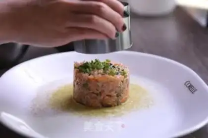 Make The salmon tower step 3