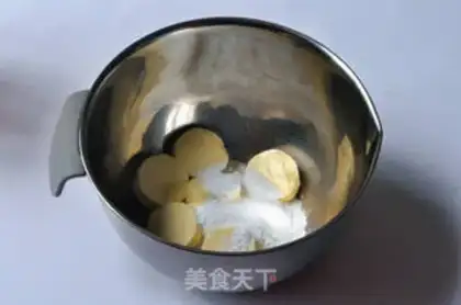 Make Banana pound cake step 1