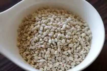 Make Green rice and vegetable congee step 0