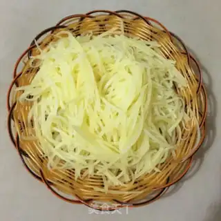 Make Spicy potatoes step 3