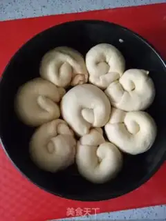 Make Jelly bread step 8