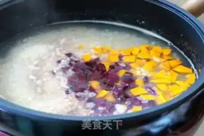 Make Green rice and vegetable congee step 4