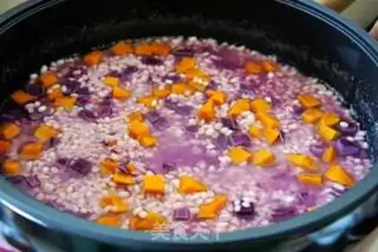 Make Green rice and vegetable congee step 5
