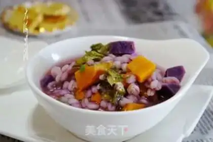 Make Green rice and vegetable congee step 9