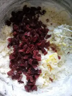Make Cranberry cookies step 5