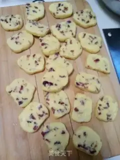 Make Cranberry cookies step 8