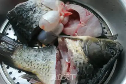 Make Milk, white fish soup step 0