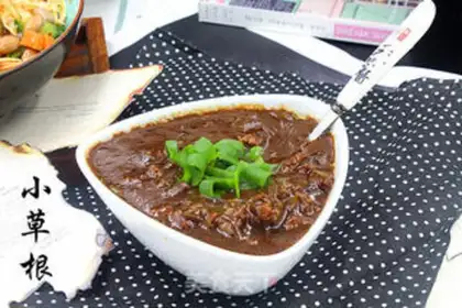 Make Homemade meat sauce and noodles step 14