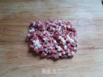 Make Delicious meat pie step 1